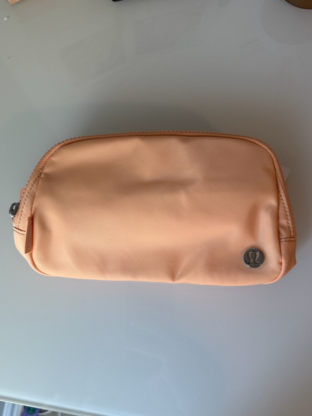 Lululemon Everywhere Belt Bag 1L orange